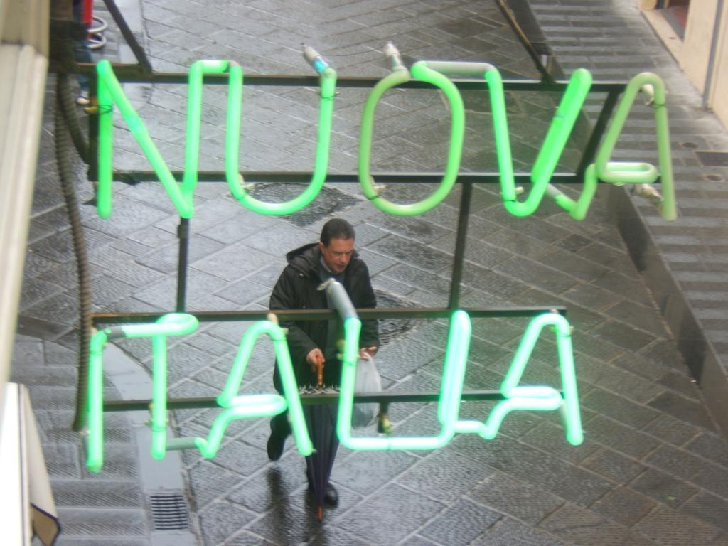 Hotel Nuova Italia Florenz Exterior foto